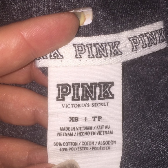 Oh so soft with front pockets to boot lol - Picture 2 of 5